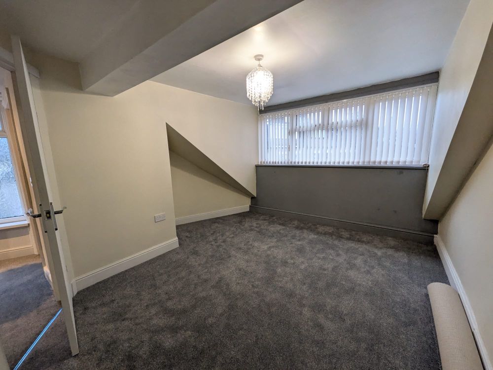 158 Arncliffe Terrace Bradford, BD7 3AG