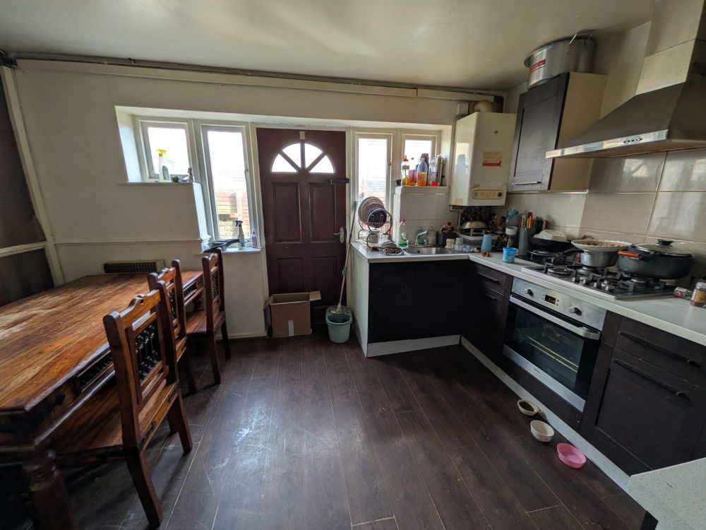 104, Washington Street Bradford, BD8 9QW