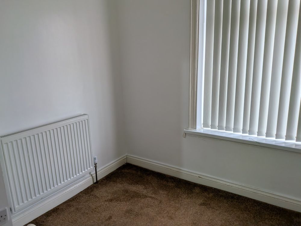 130, Paley Road Bradford, BD4 7EL