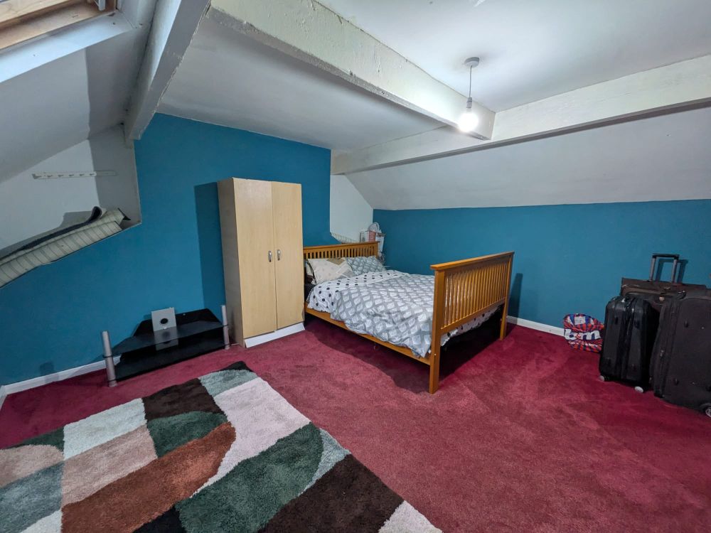 197, Undercliffe Street Bradford, BD3 0PH