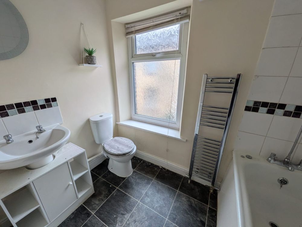 7, Mount Pleasant Denholme, Bradford, BD13 4DP