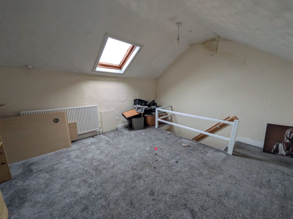 22, Westminster Road Bradford, BD3 0HQ