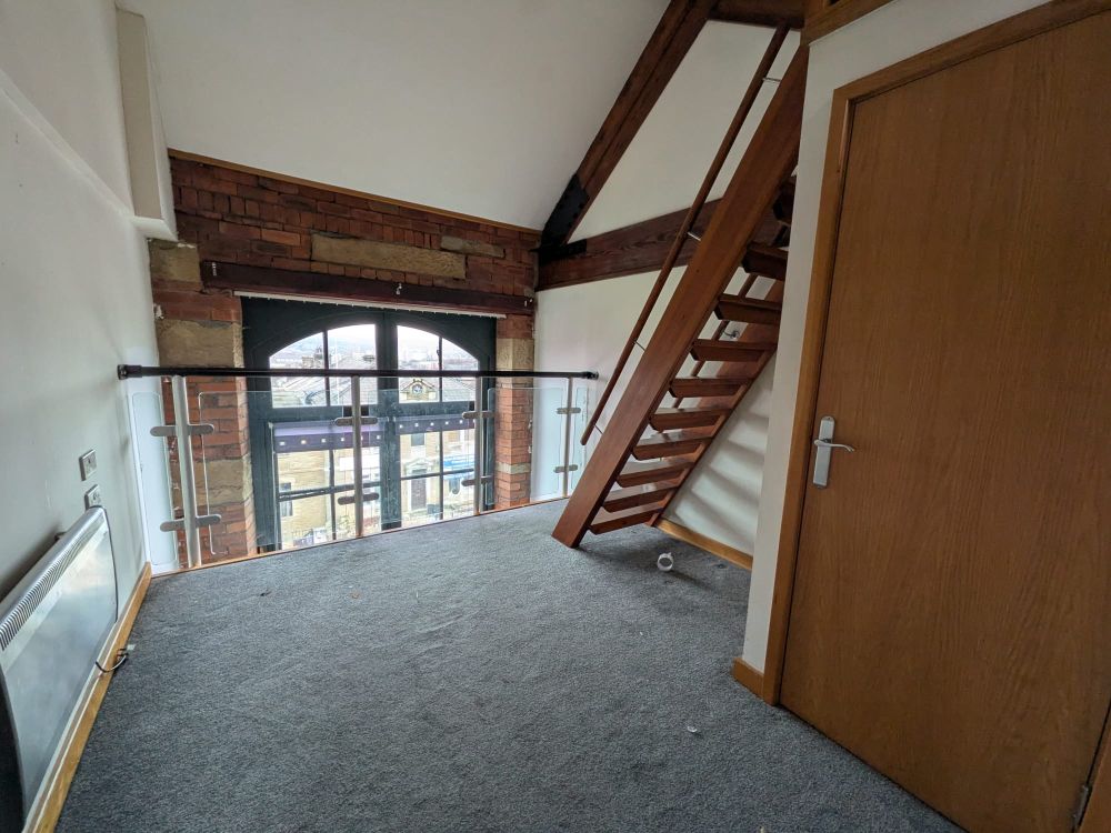 12a Byron Studios, Byron Street Bradford, BD3 0AU