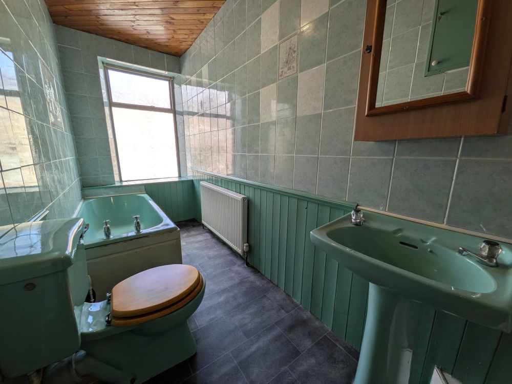 8, Grape Street Allerton, Bradford, BD15 7RE