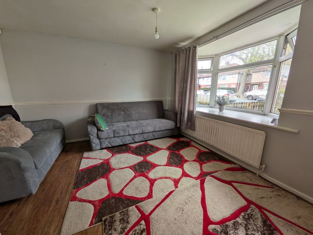 Flat 1, 1 Griffe Head Road Wyke, Bradford, BD12 8QP
