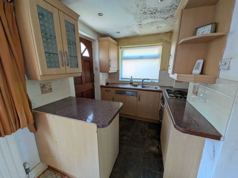 16, Delph Hill Baildon, Shipley, BD17 5HJ
