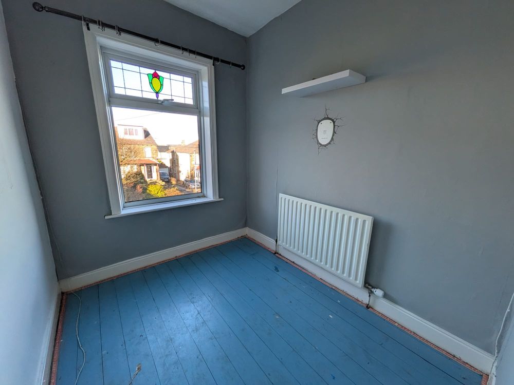 45 Beechwood Avenue Bradford, BD6 3AN