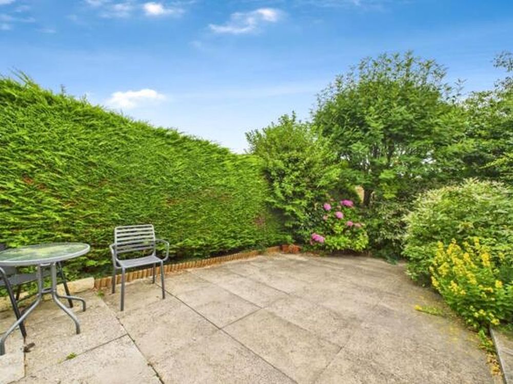 22 Timble Drive Bingley, BD16 3PF