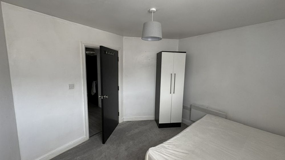 11 Georges House, Upper Millergate Bradford, BD1 1SX