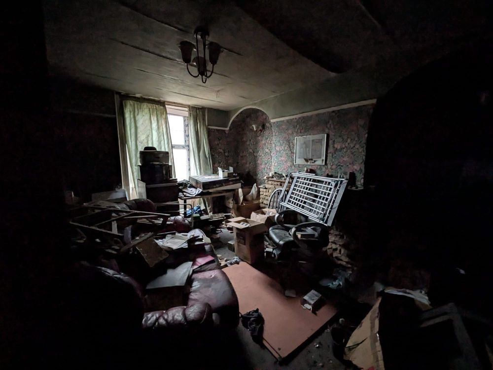 1 Western Place Bradford, BD13 1DU