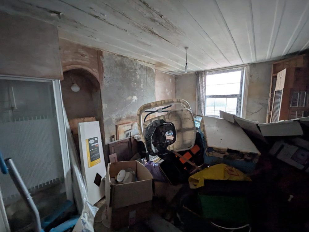 1 Western Place Bradford, BD13 1DU