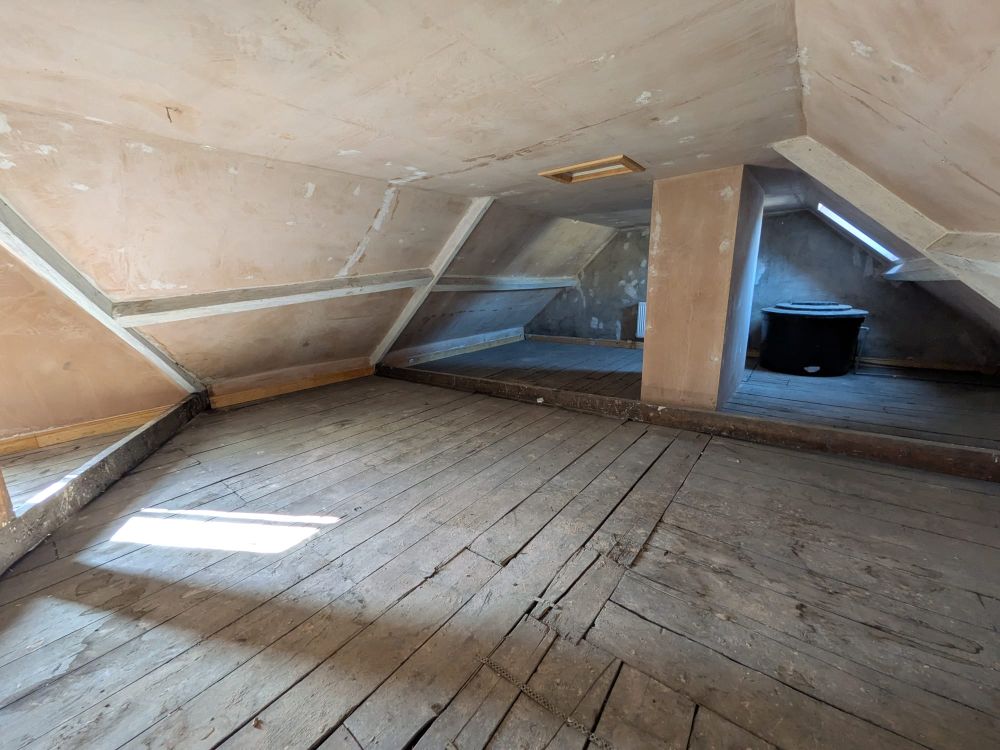 The Blue Boar, Thornton Road Thornton, Bradford, BD13 3LP