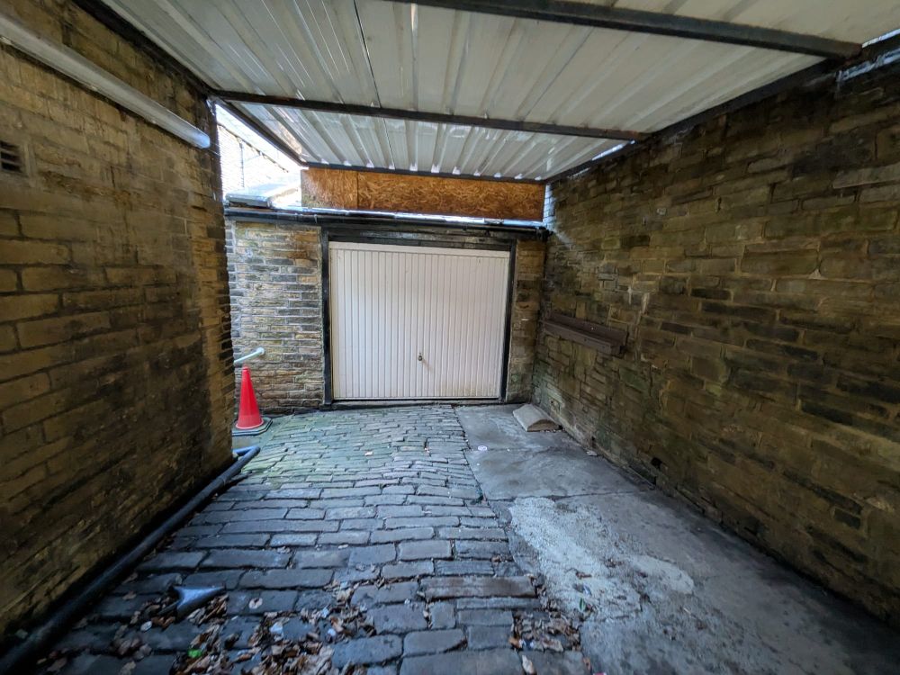 The Blue Boar, Thornton Road Thornton, Bradford, BD13 3LP